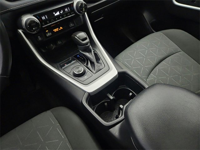 Used 2022 Toyota RAV4 XLE image 15
