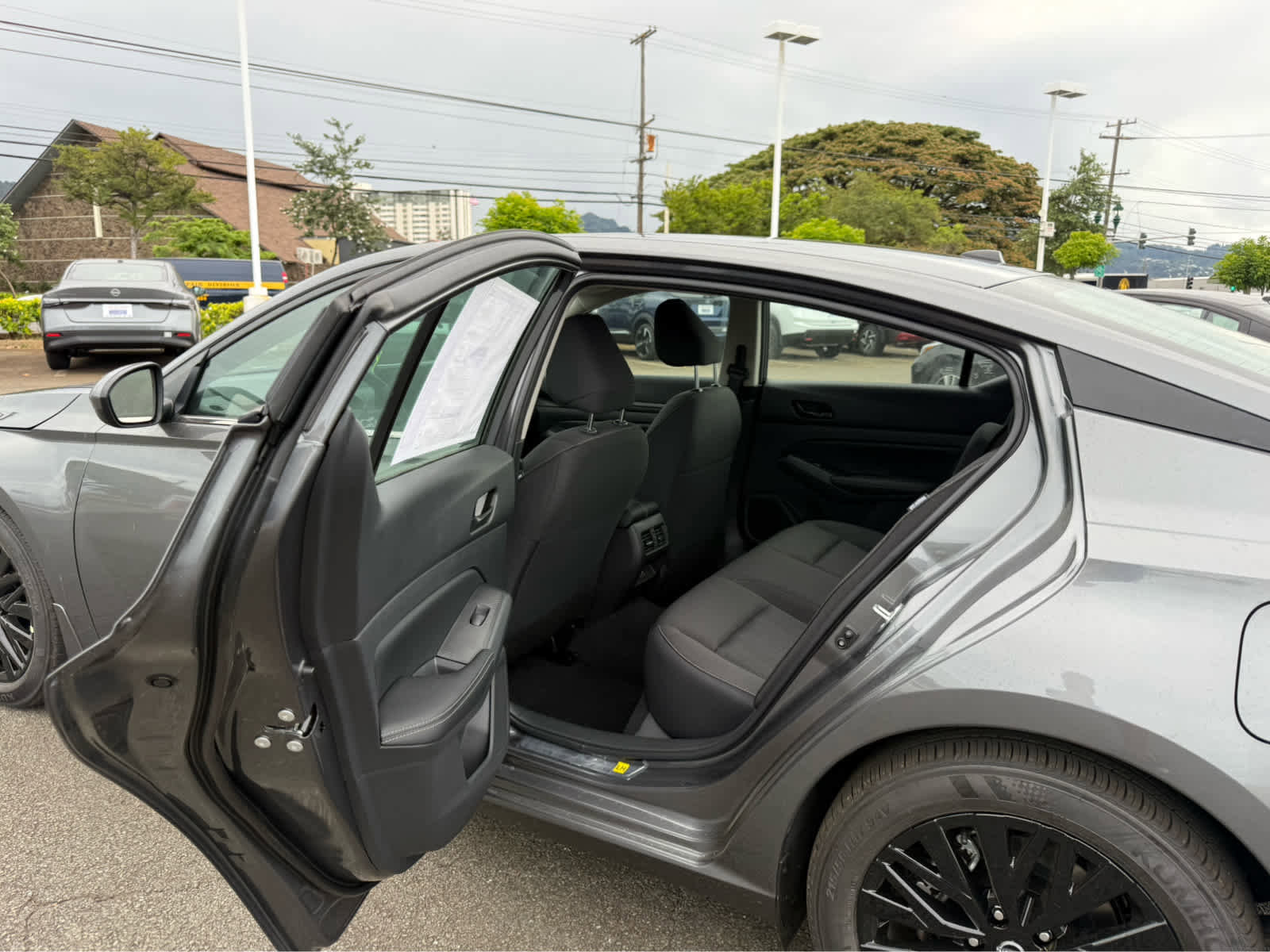 New 2026 Nissan Altima 2.5 SV FWD image 9