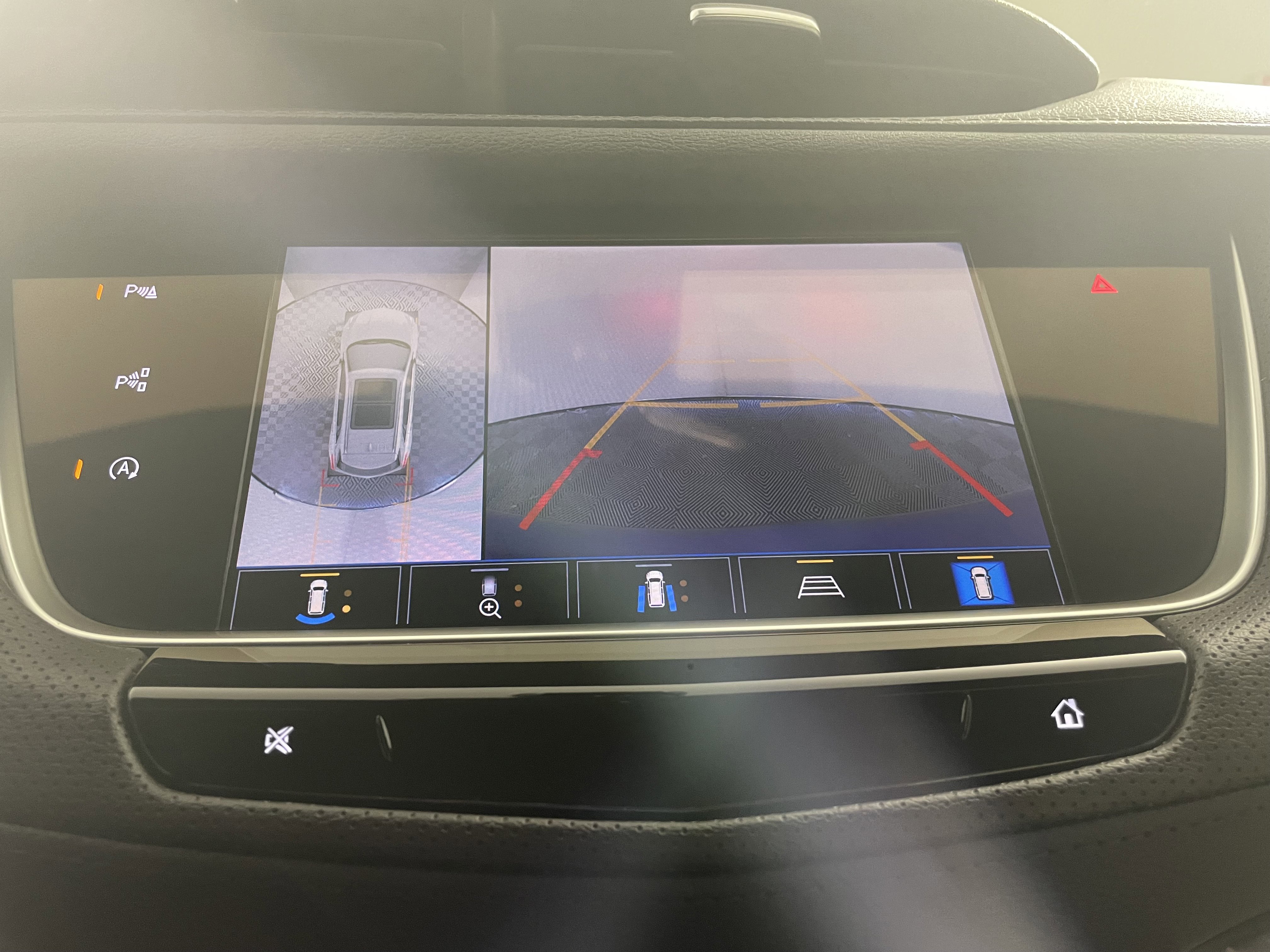 Used 2023 Cadillac XT5 Sportv w/ Technology Package AWD/4WD image 22