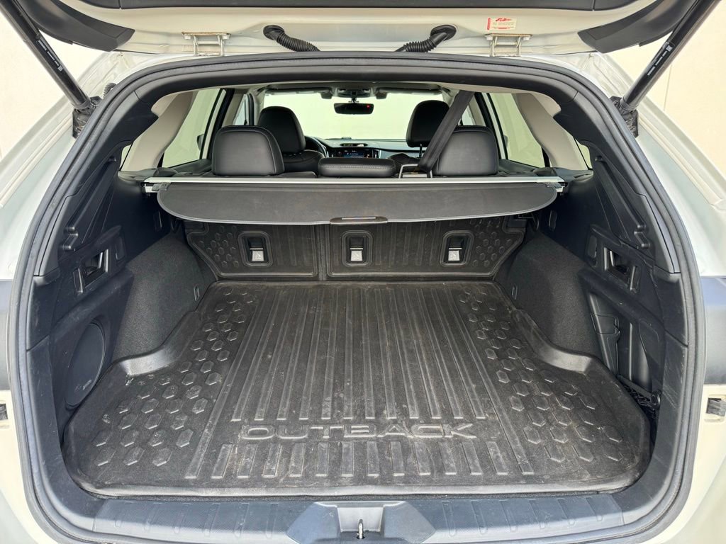 Used 2021 Subaru Outback Limited XT image 14