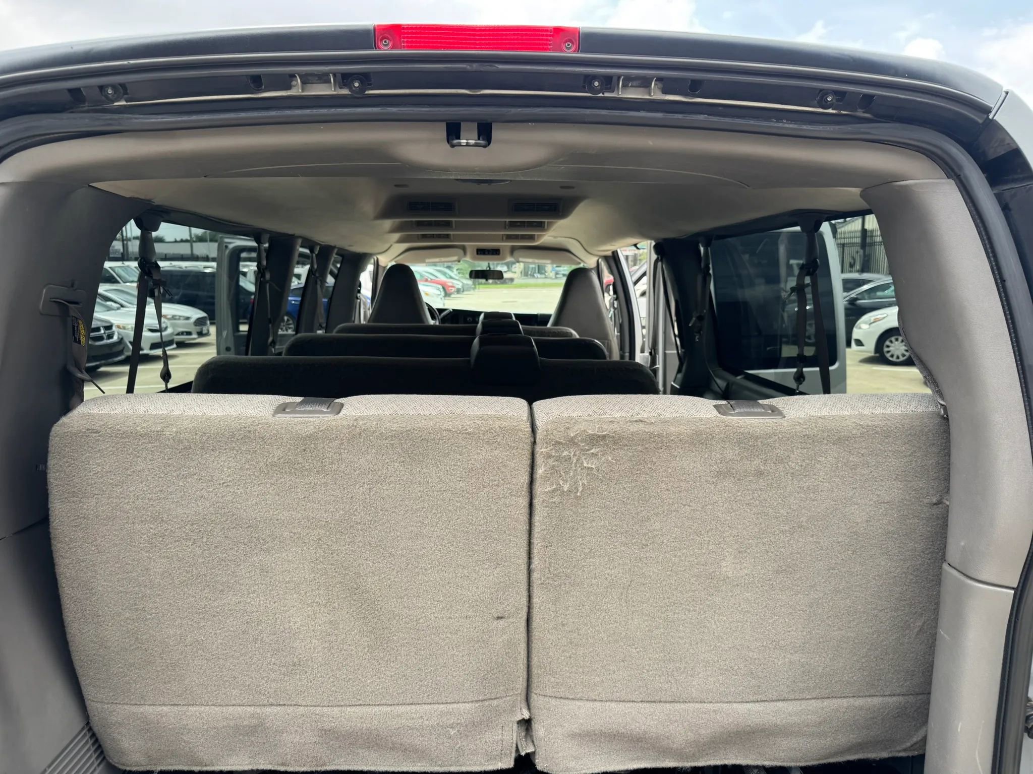 Used 2017 Chevrolet Express 3500 LT w/ LT Preferred Equipment Group image 27