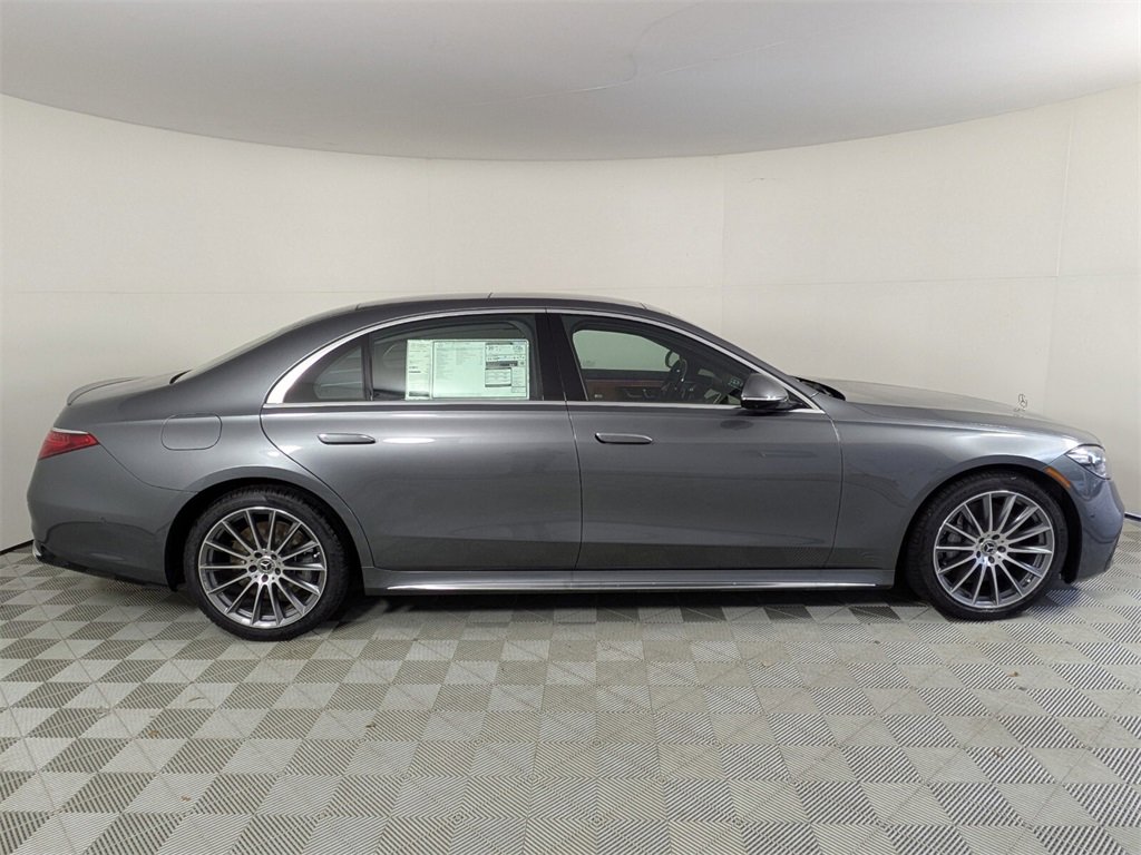 New 2026 Mercedes-Benz S 580 4MATIC Sedan image 3