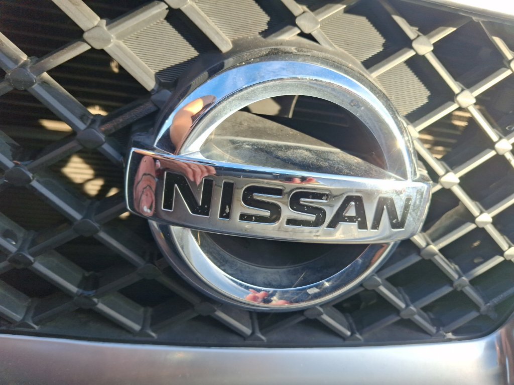 Used 2021 Nissan Frontier PRO-4X w/ Pro-4x Utility Package AWD/4WD image 11