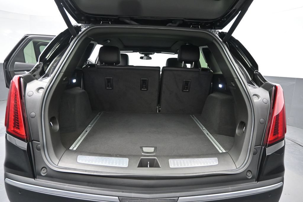 Certified 2024 Cadillac XT5 Premium Luxury AWD/4WD image 14