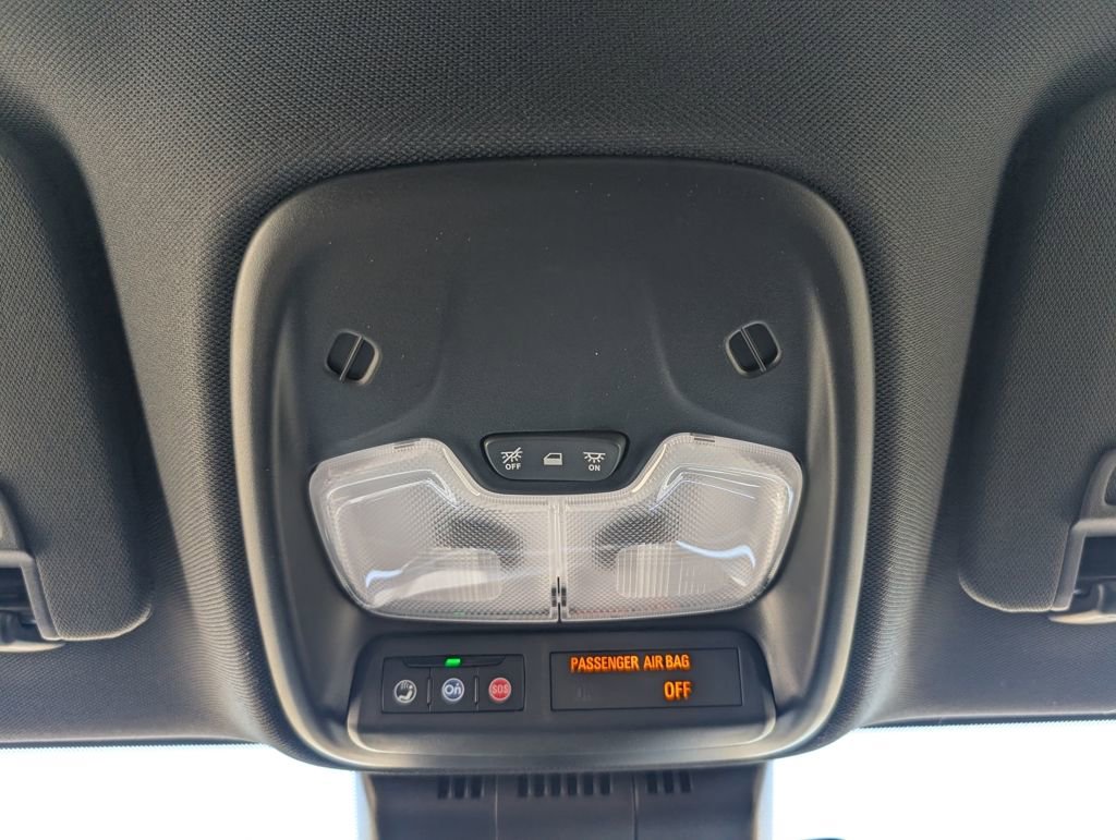 New 2026 GMC Canyon Elevation w/ Convenience Package image 21