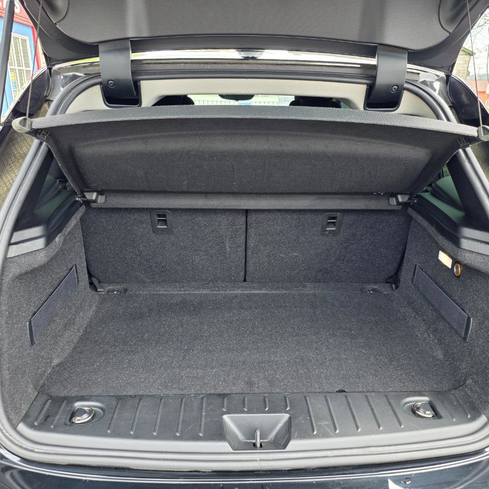 Used 2015 BMW i3 w/ Range Extender RWD image 33
