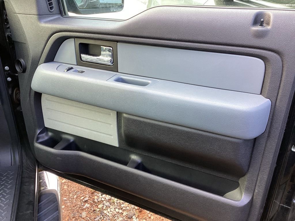 Used 2012 Ford F150 STX w/ Trailer Tow Pkg image 6
