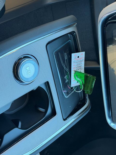 New 2025 Volvo EX90 Ultra w/ Protection Package Premier image 20