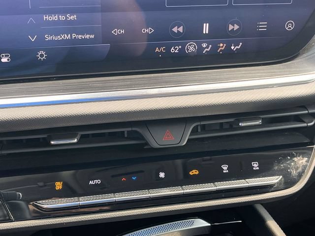 Used 2024 Buick Envision Preferred AWD/4WD image 30