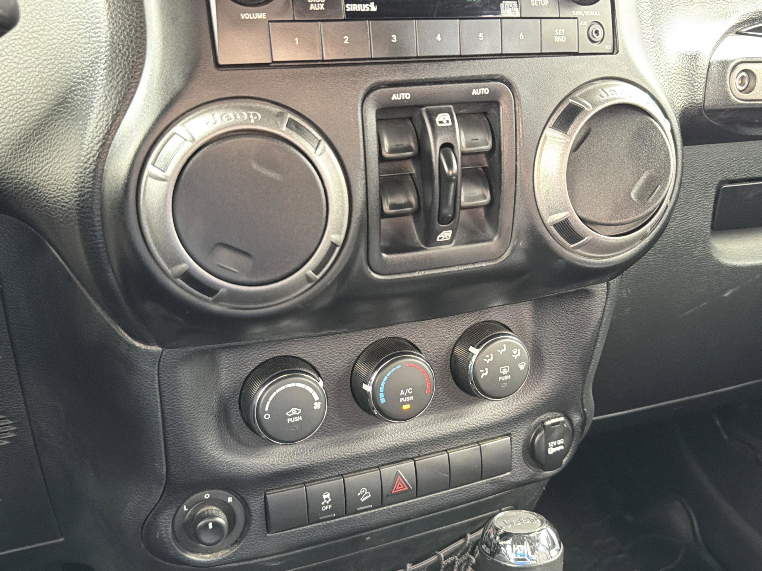 Used 2017 Jeep Wrangler Unlimited Sport w/ Quick Order Package 24S image 25