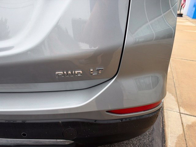 Used 2024 Chevrolet Equinox LT w/ LPO, Floor Liner Package AWD/4WD image 27