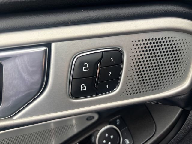 Used 2020 Ford Explorer ST w/ ST Street Pack image 6