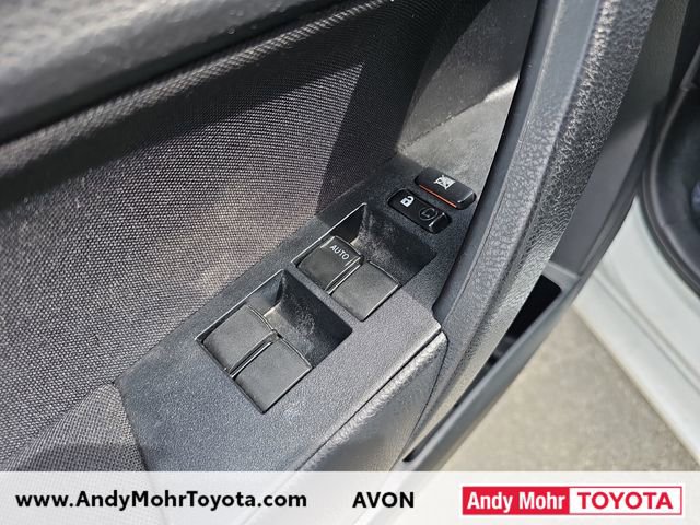 Used 2017 Toyota Corolla LE FWD image 12