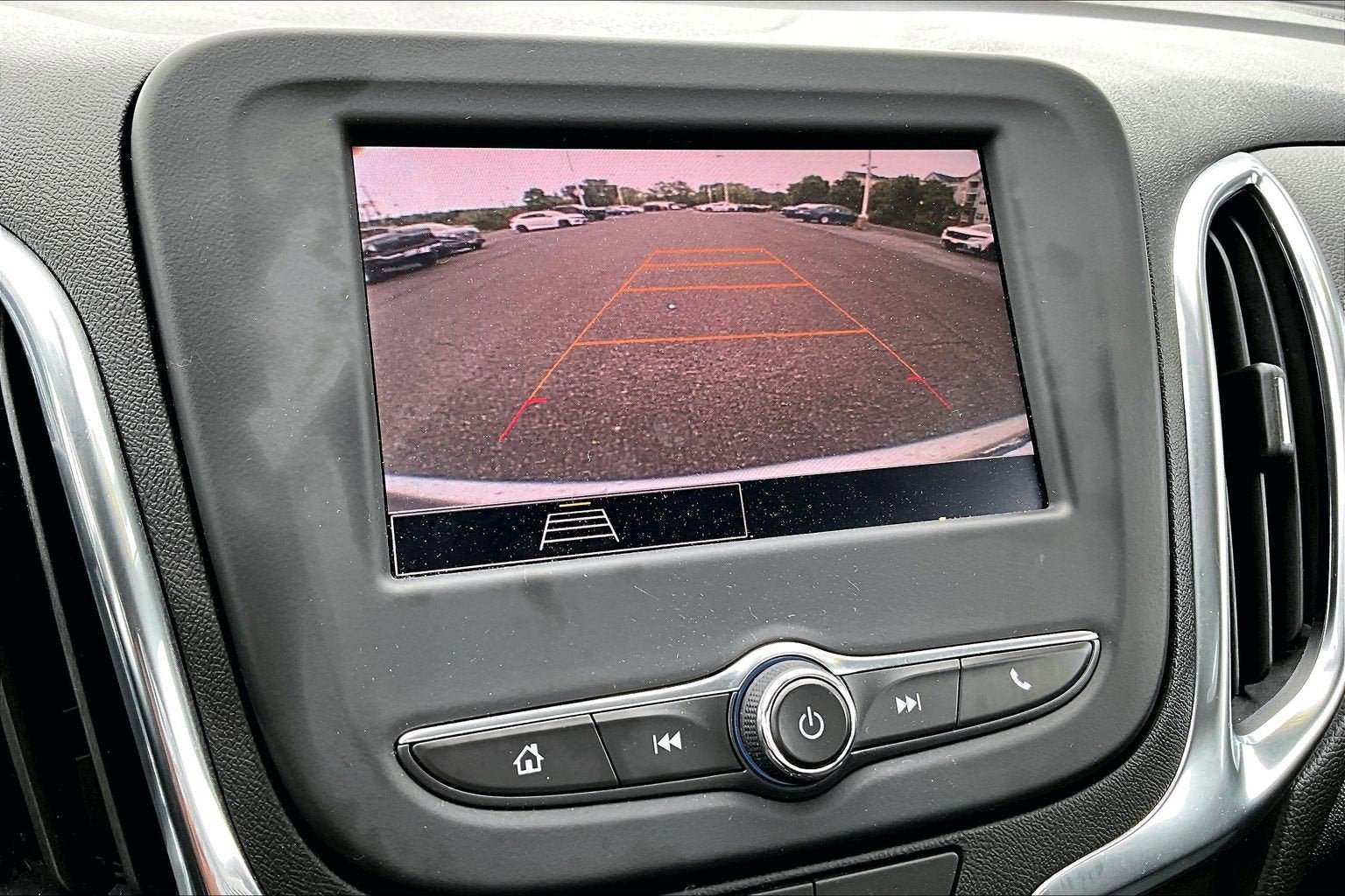 Used 2024 Chevrolet Equinox LT AWD/4WD image 20