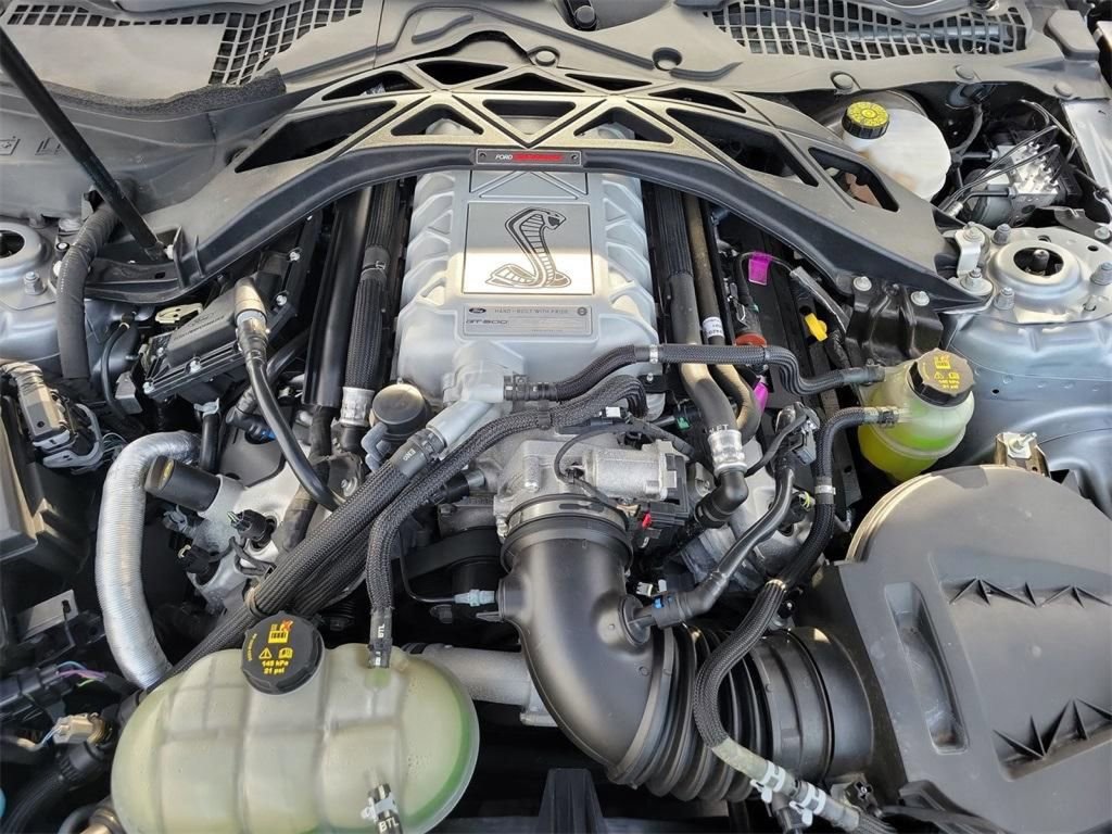 Used 2021 Ford Mustang Shelby GT500 w/ Technology Package image 9