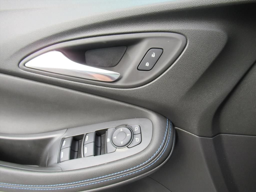 Used 2026 Buick Encore GX Sport Touring w/ Advanced Technology Package FWD image 20