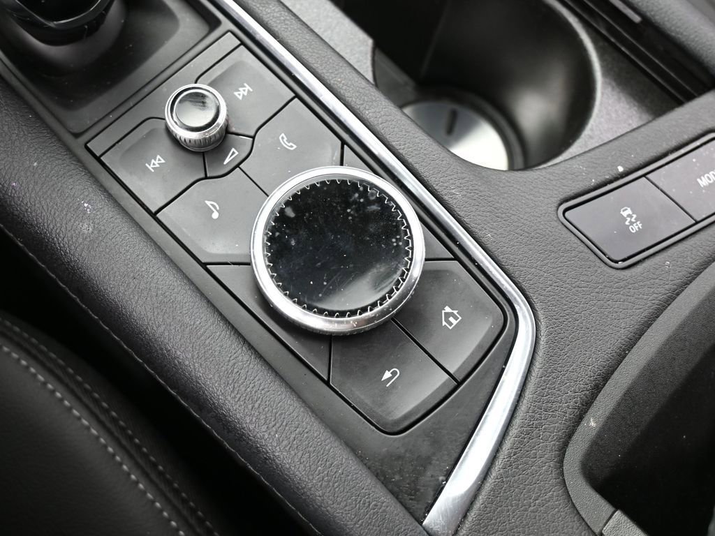 Used 2024 Cadillac XT5 Luxury image 27