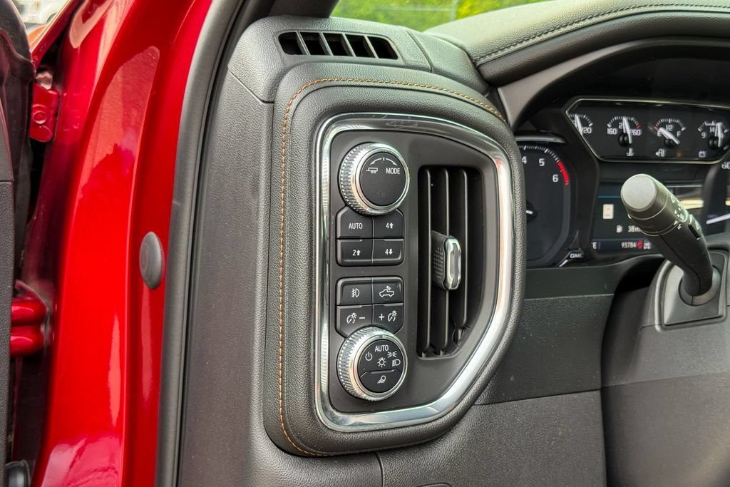 Used 2021 GMC Sierra 1500 AT4 w/ AT4 Preferred Package AWD/4WD image 33