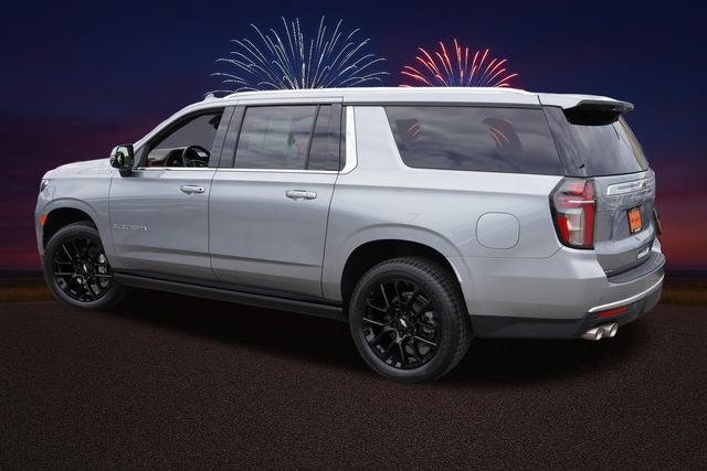 Used 2023 Chevrolet Suburban High Country AWD/4WD image 8