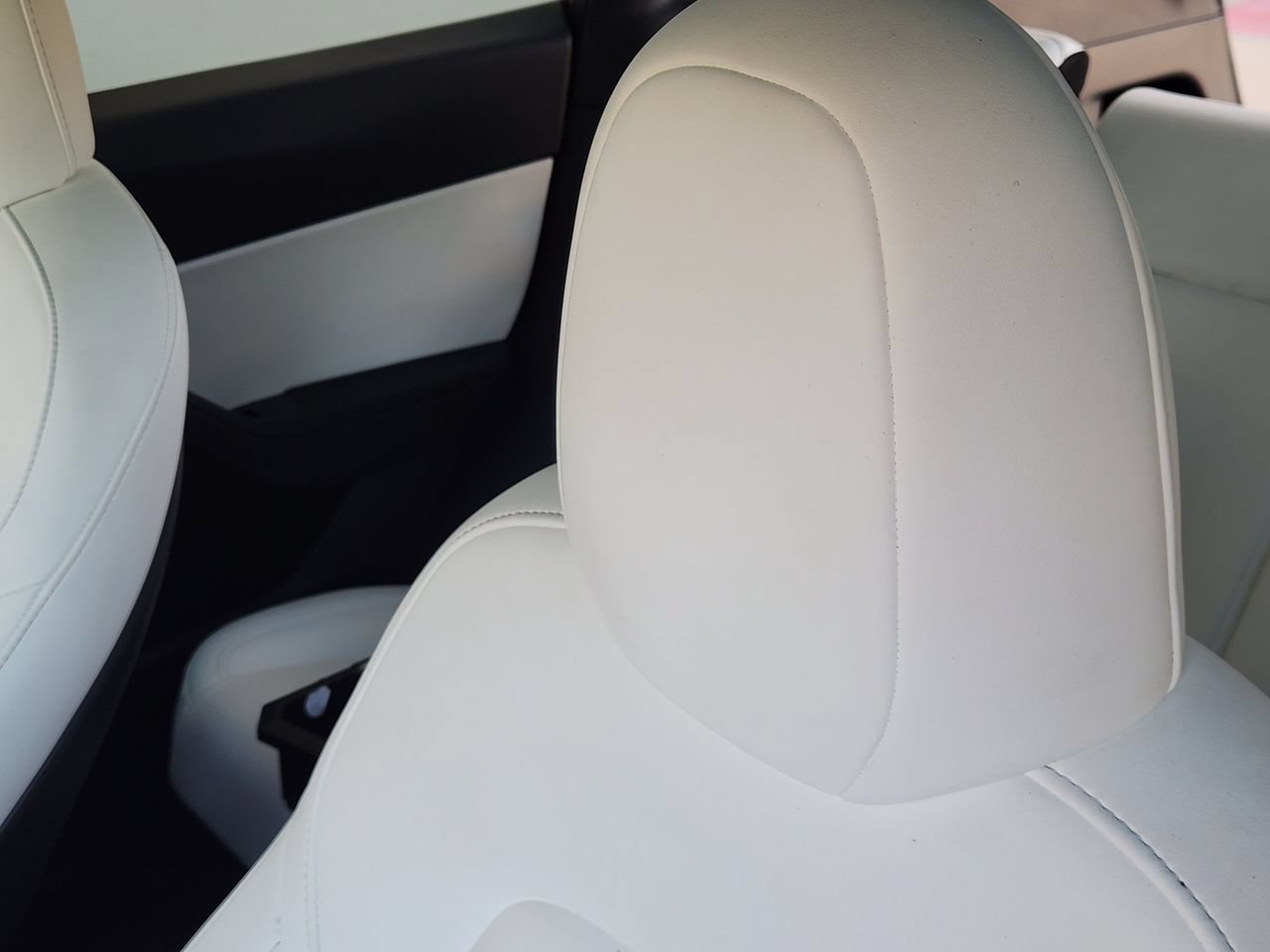 Used 2020 Tesla Model Y Long Range AWD/4WD image 12