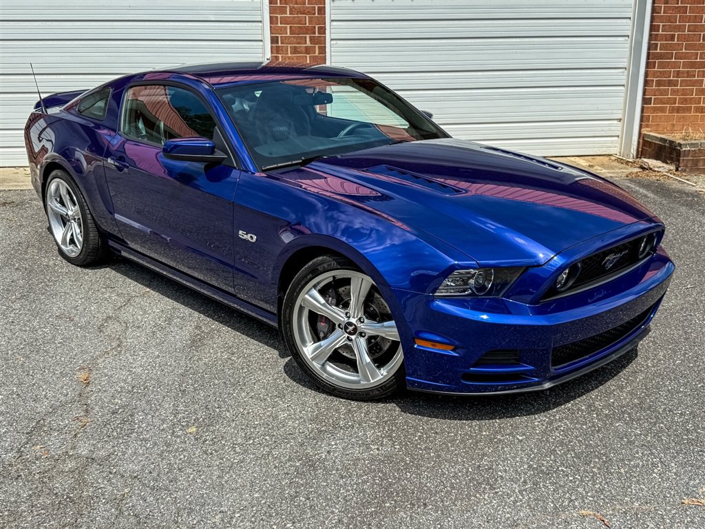 Used 2014 Ford Mustang GT Premium w/ GT Track Package RWD image 26