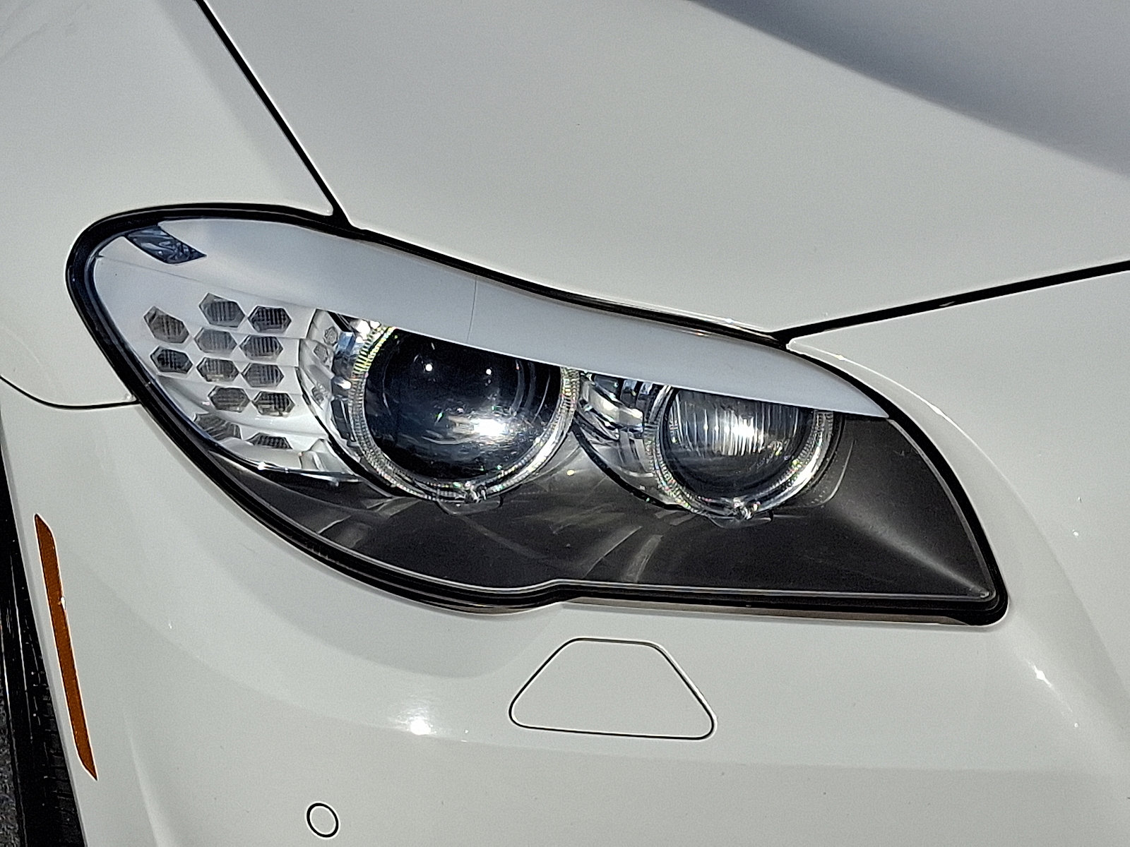 Used 2011 BMW 535i xDrive Sedan image 9