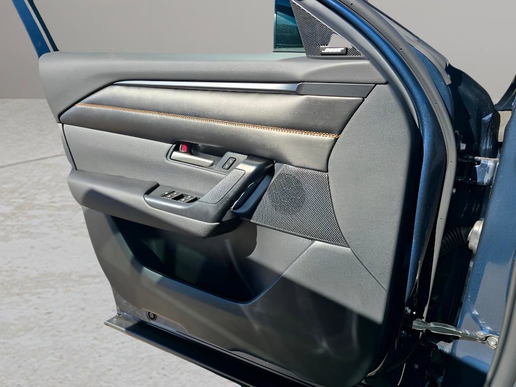 New 2026 MAZDA CX-50 AWD 2.5 Hybrid w/ Premium Pkg image 17