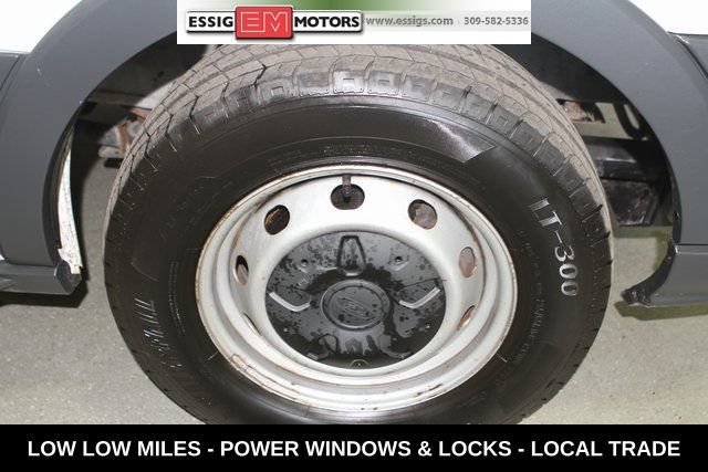Used 2015 Ford Transit 150 130 Low Roof RWD image 5