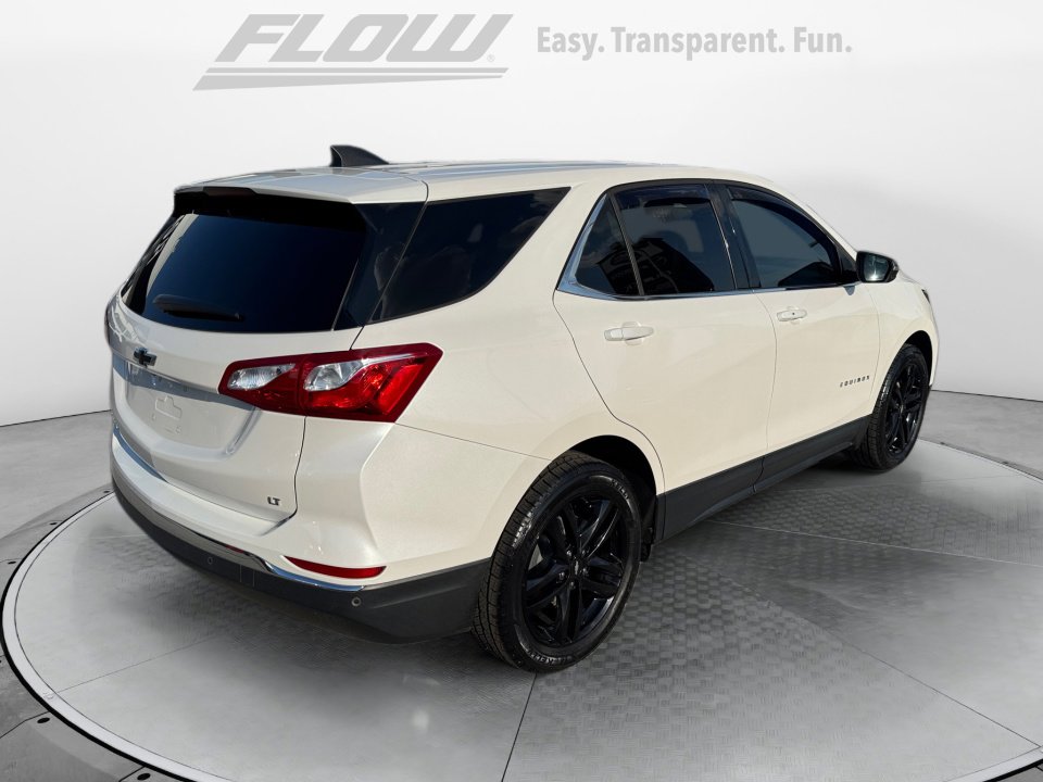 Used 2020 Chevrolet Equinox LT w/ Sport Edition FWD image 9