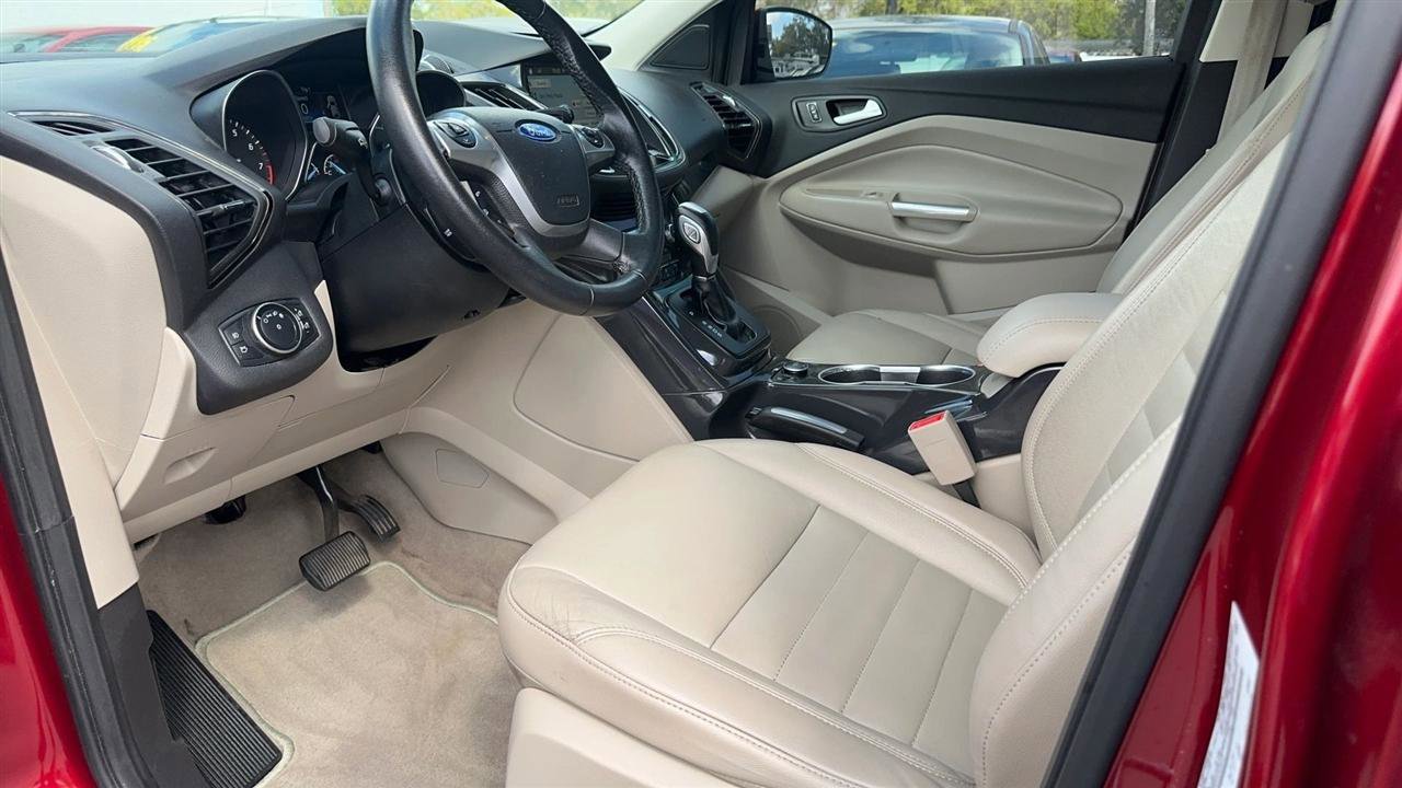 Used 2016 Ford Escape Titanium w/ Equipment Group 301A image 35