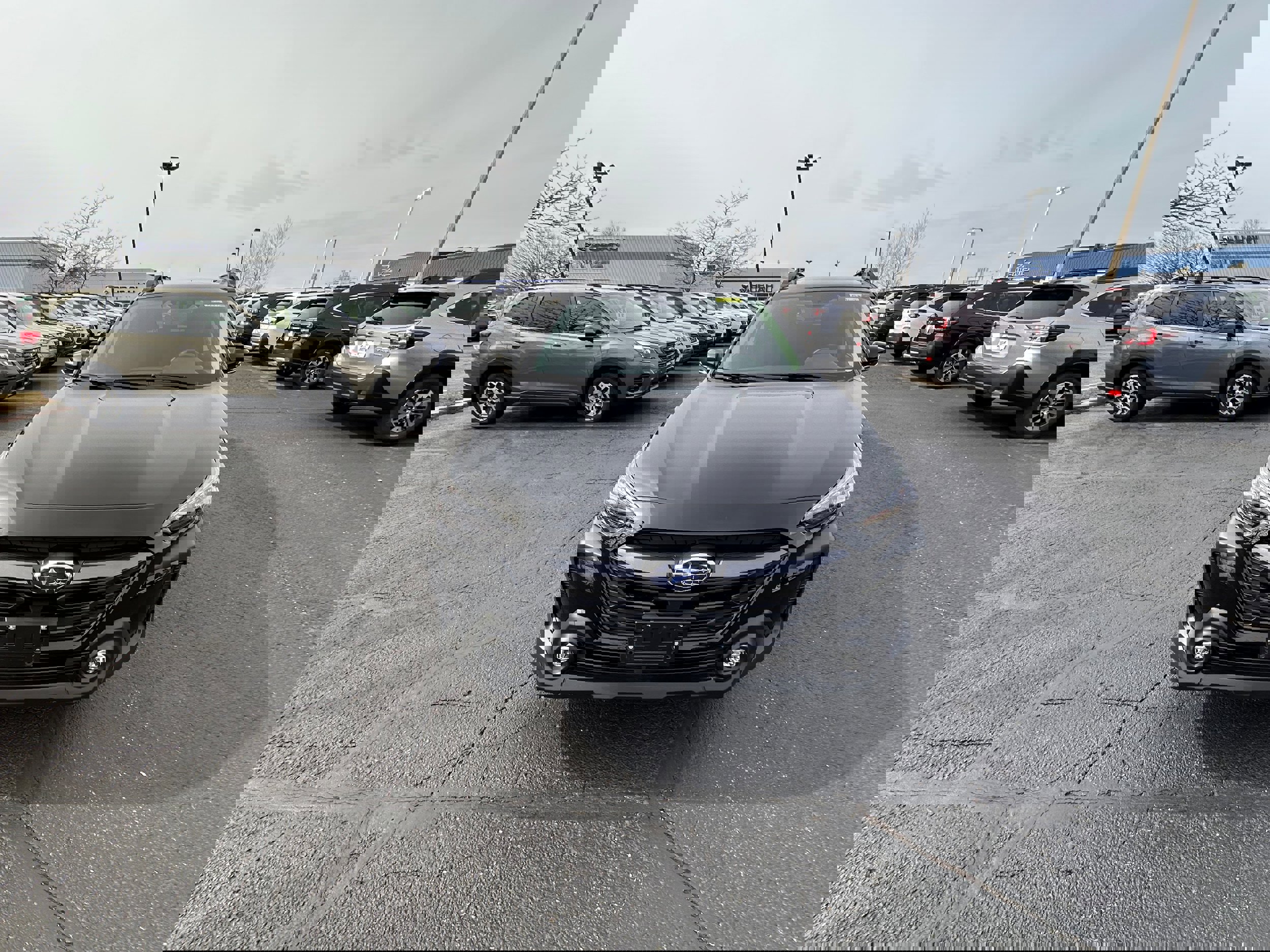 Certified 2025 Subaru Outback Premium image 8