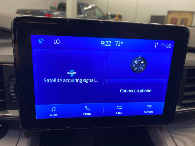 Used 2023 Ford Explorer XLT w/ Equipment Group 202A AWD/4WD image 29