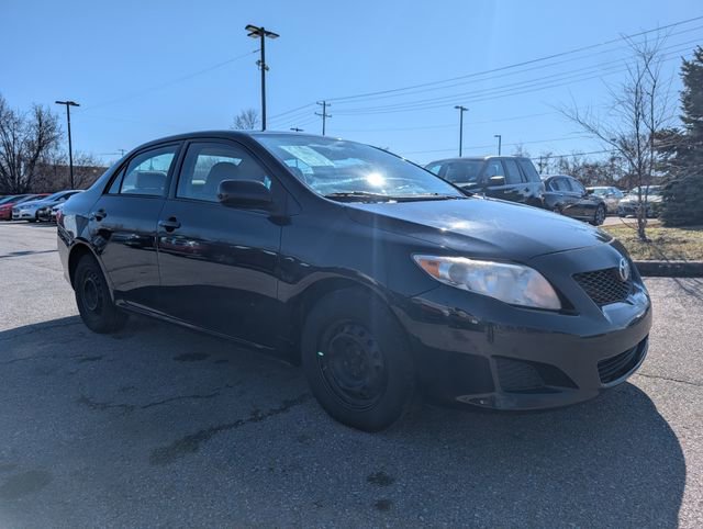 Used 2010 Toyota Corolla image 1