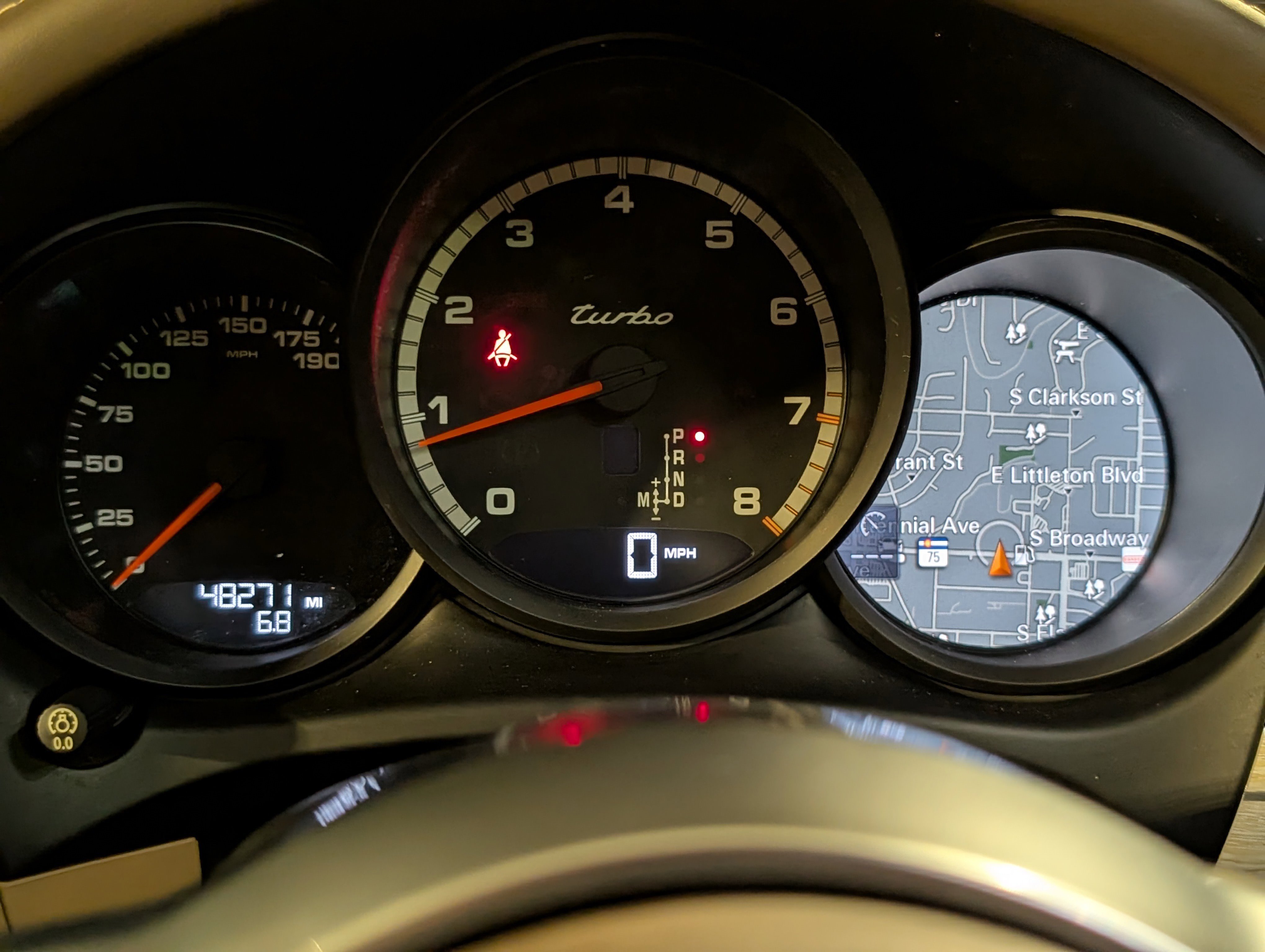 Used 2017 Porsche Macan Turbo image 31