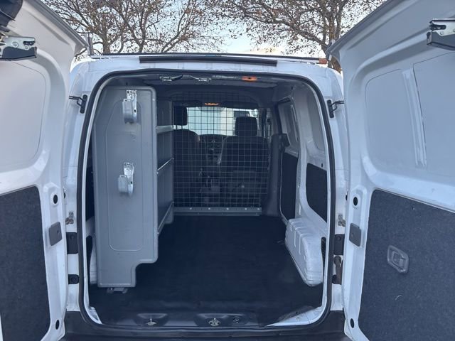 Used 2015 Nissan NV200 S w/ Cruise Control Package image 22
