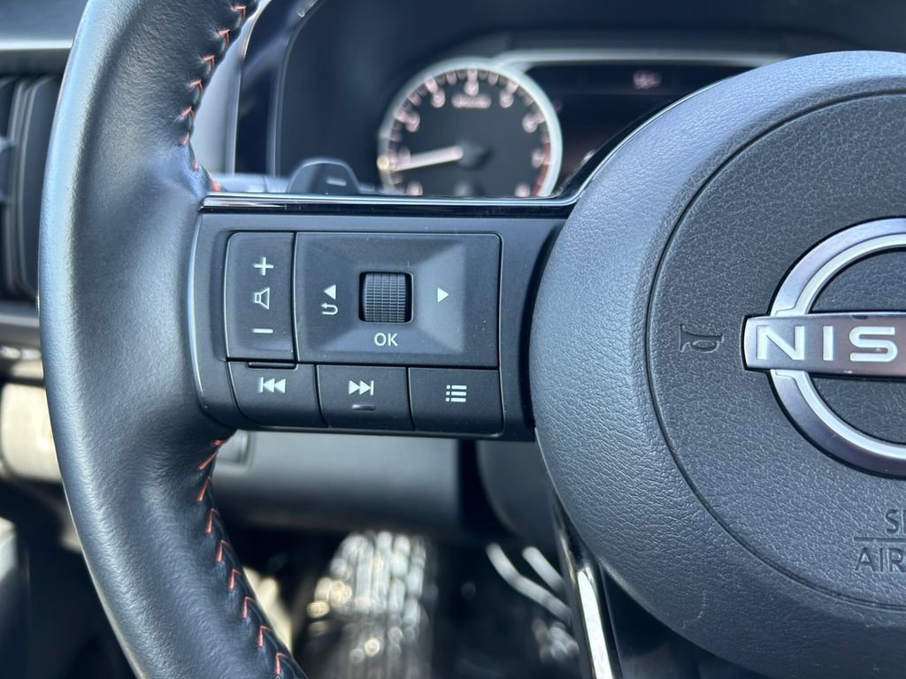 Used 2023 Nissan Pathfinder Rock Creek image 17