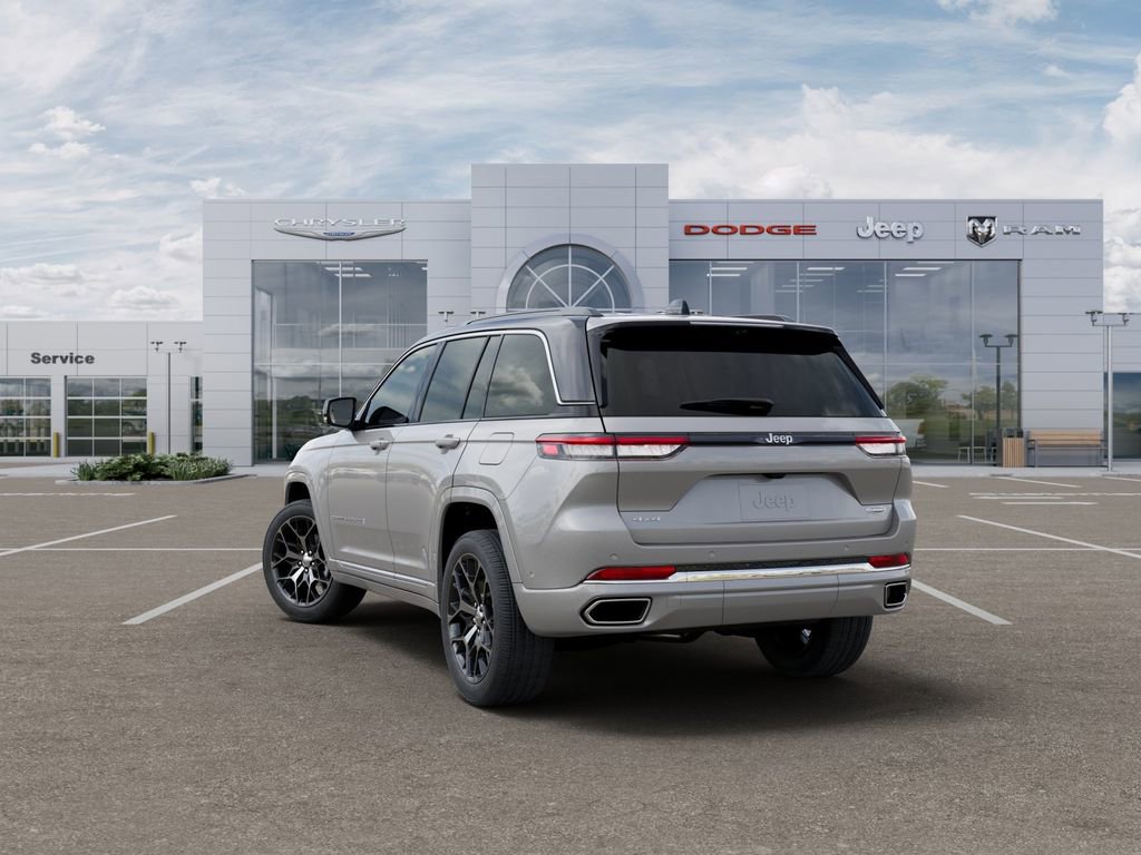 New 2025 Jeep Grand Cherokee Summit image 3