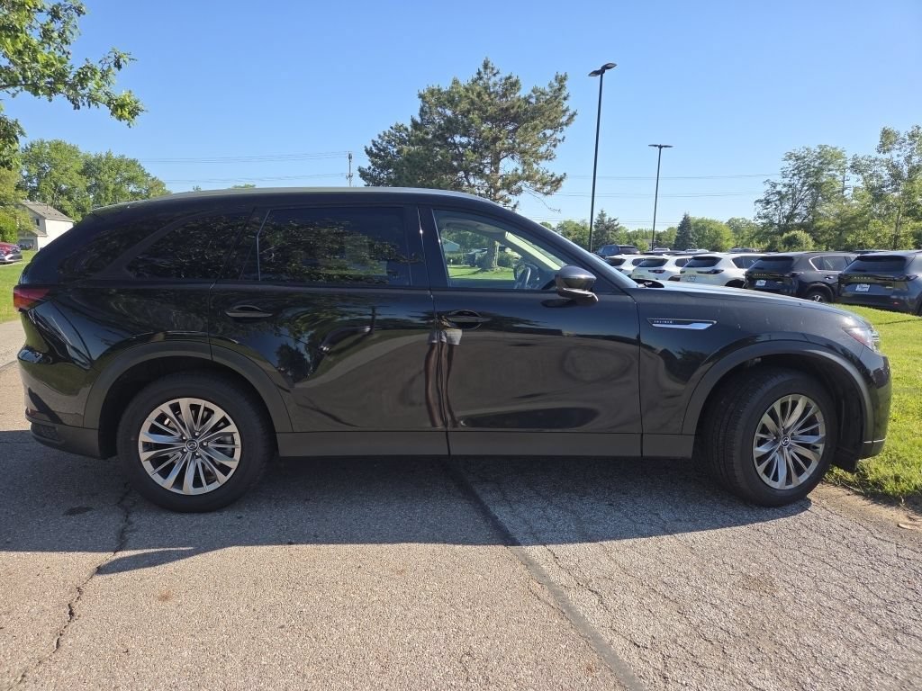 Used 2025 MAZDA CX-90 3.3 Turbo w/ Preferred Package AWD/4WD image 16
