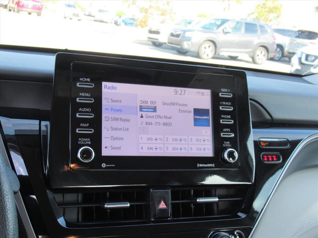 Used 2022 Toyota Camry LE image 21