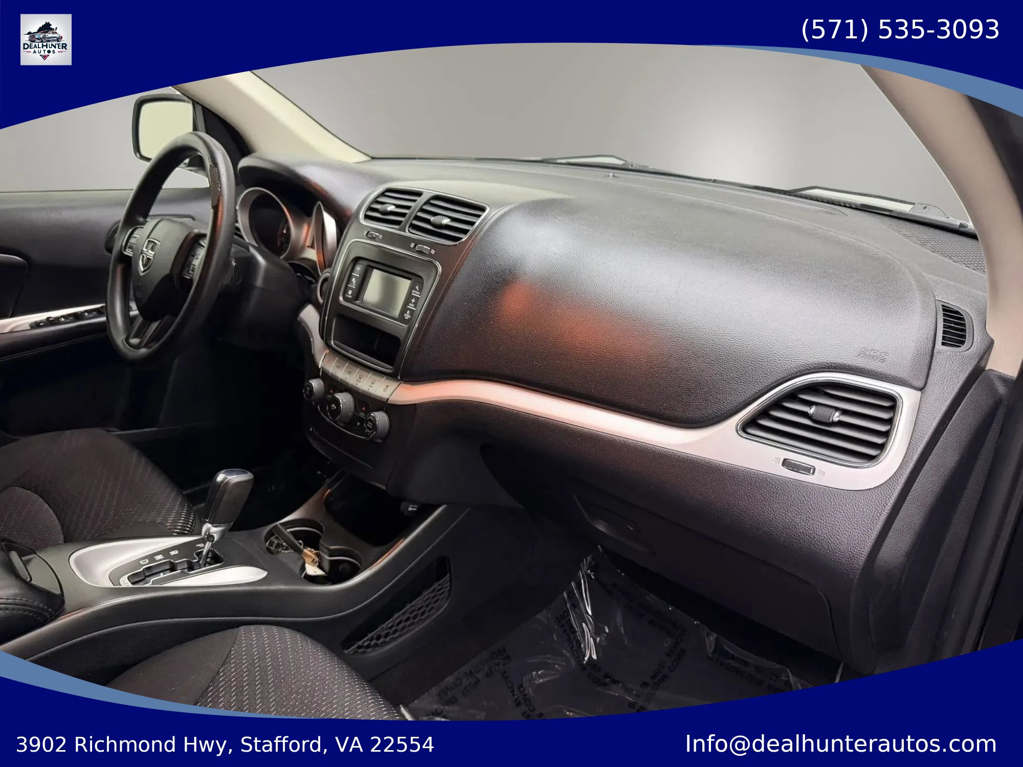 Used 2019 Dodge Journey SE w/ Blacktop Package FWD image 17