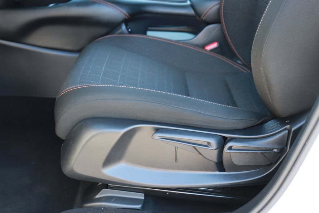 Used 2024 Honda HR-V Sport image 9