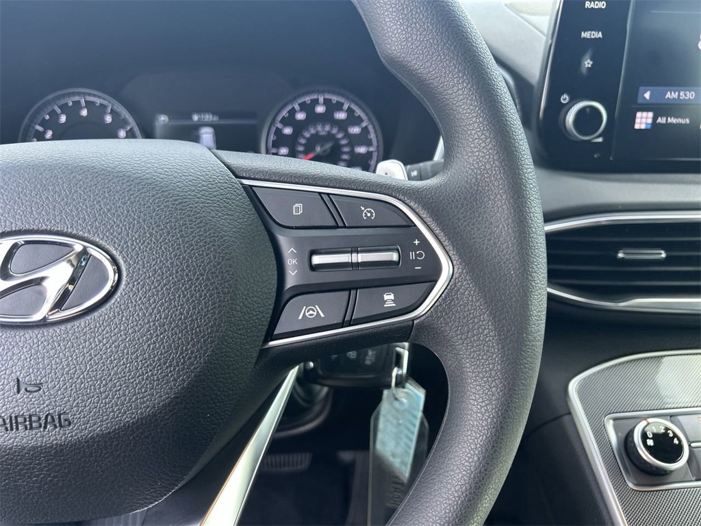 Certified 2023 Hyundai Santa Fe SE image 25