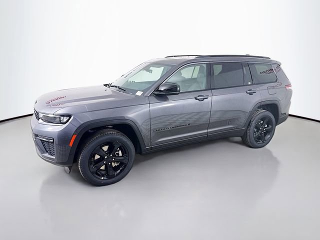 New 2026 Jeep Grand Cherokee L Limited w/ Limited Altitude Package image 3