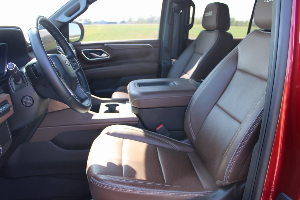 Used 2023 Chevrolet Tahoe High Country image 9