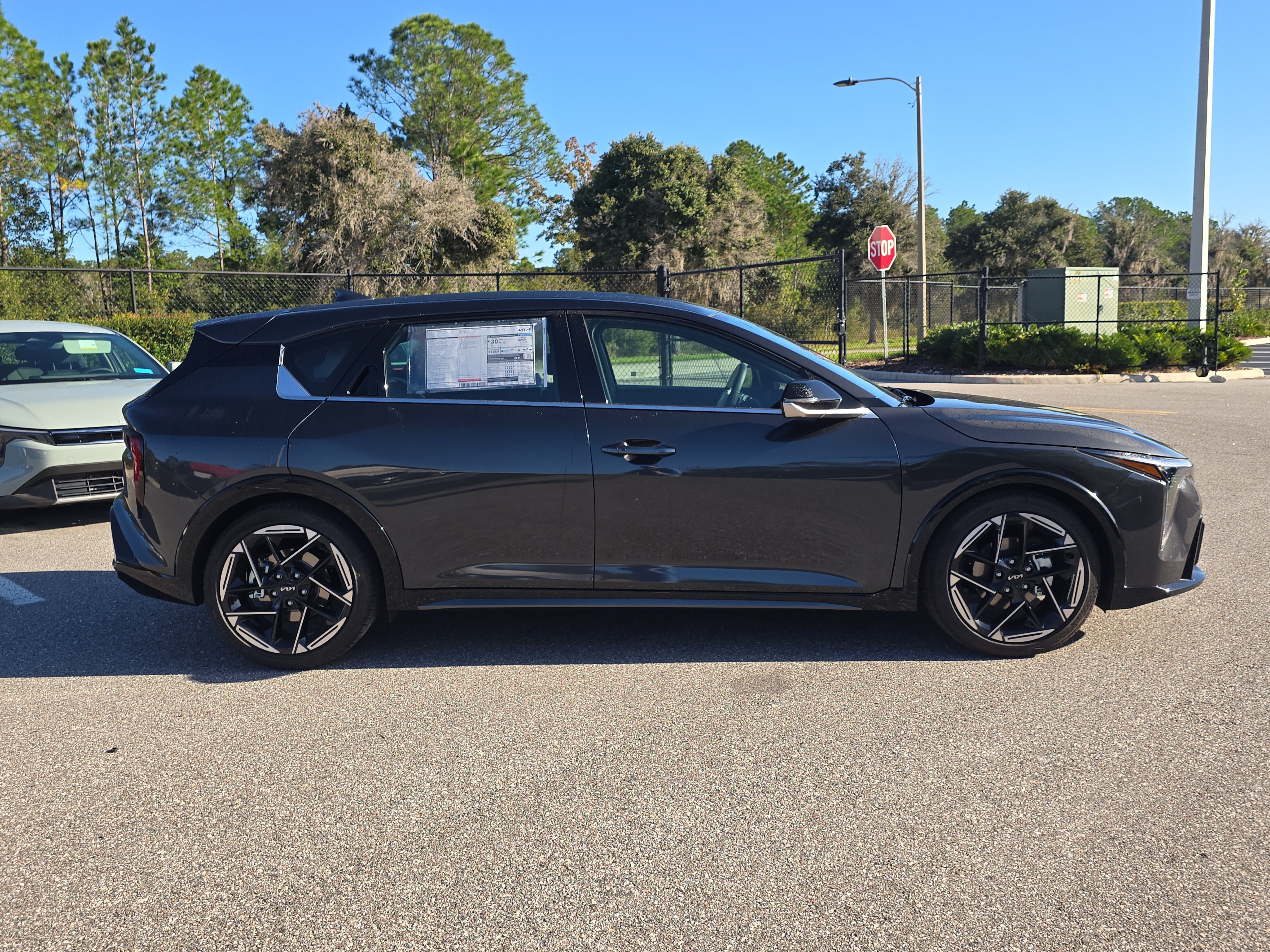 New 2026 Kia K4 GT-Line FWD image 9