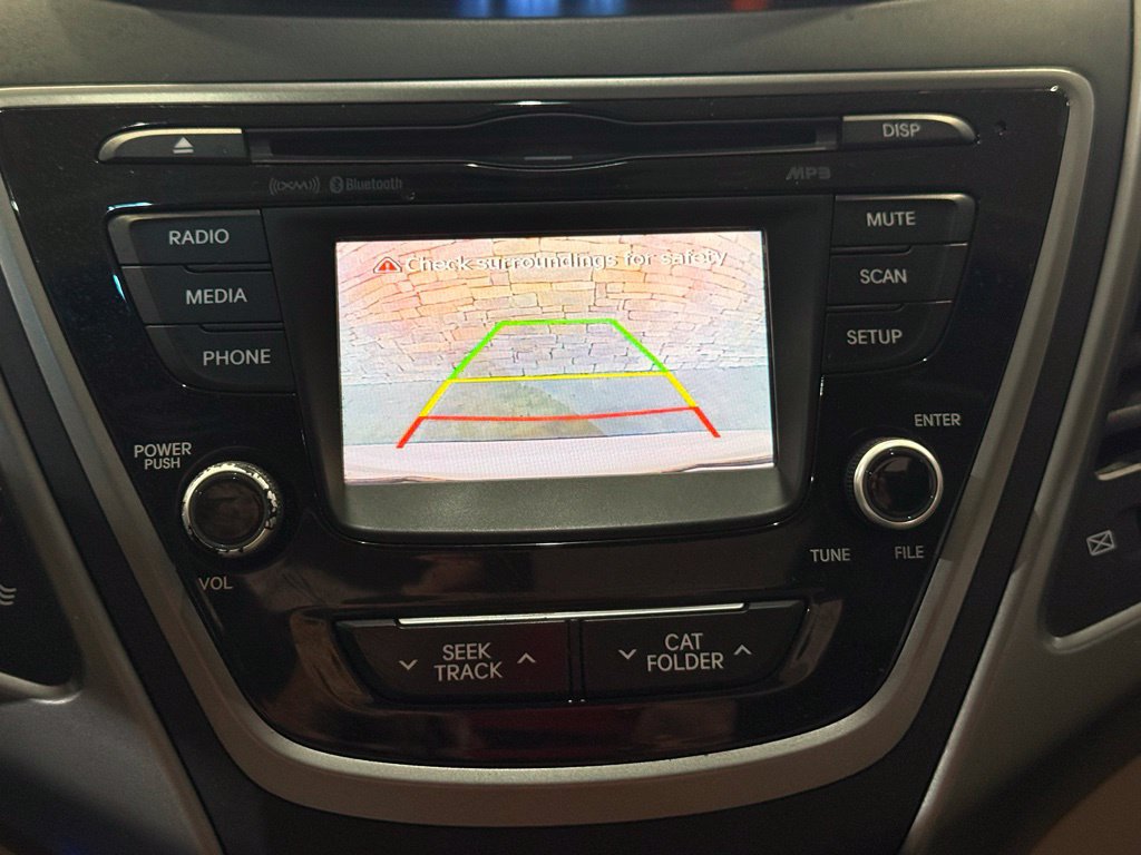 Used 2016 Hyundai Elantra Value Edition FWD image 9