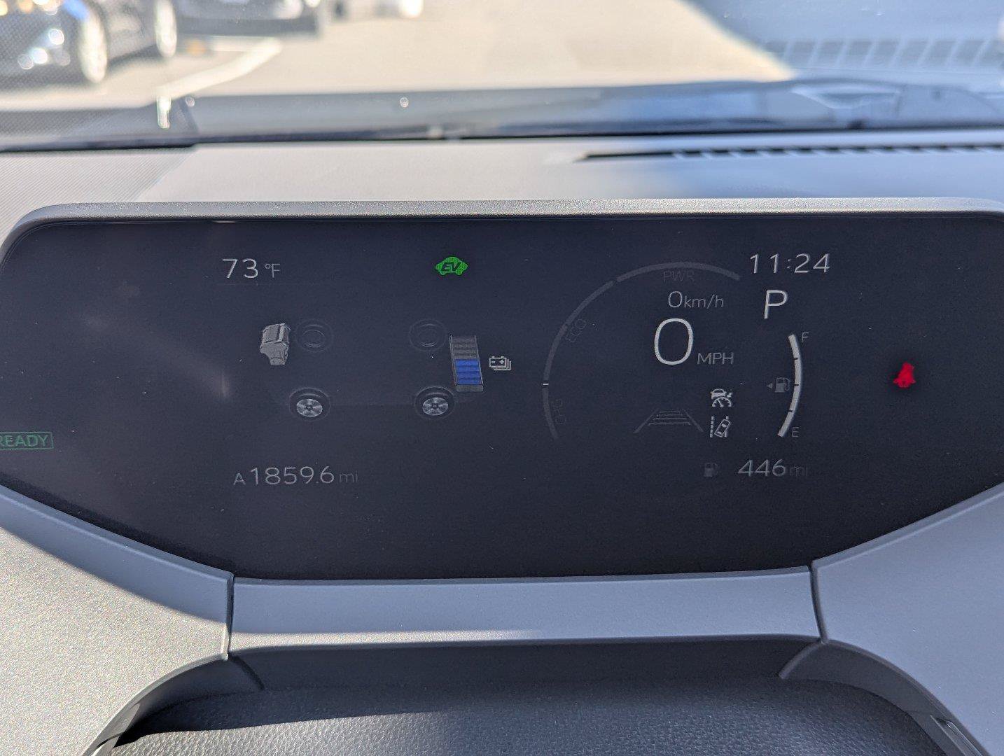 Used 2025 Toyota Prius LE FWD image 14