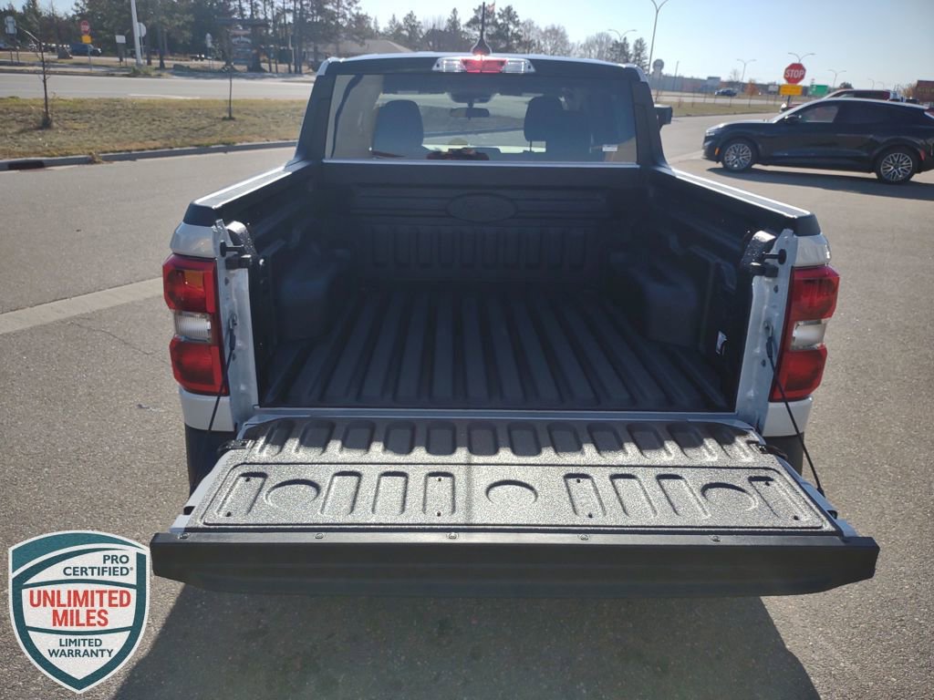 New 2025 Ford Maverick XLT w/ XLT Luxury Package image 24