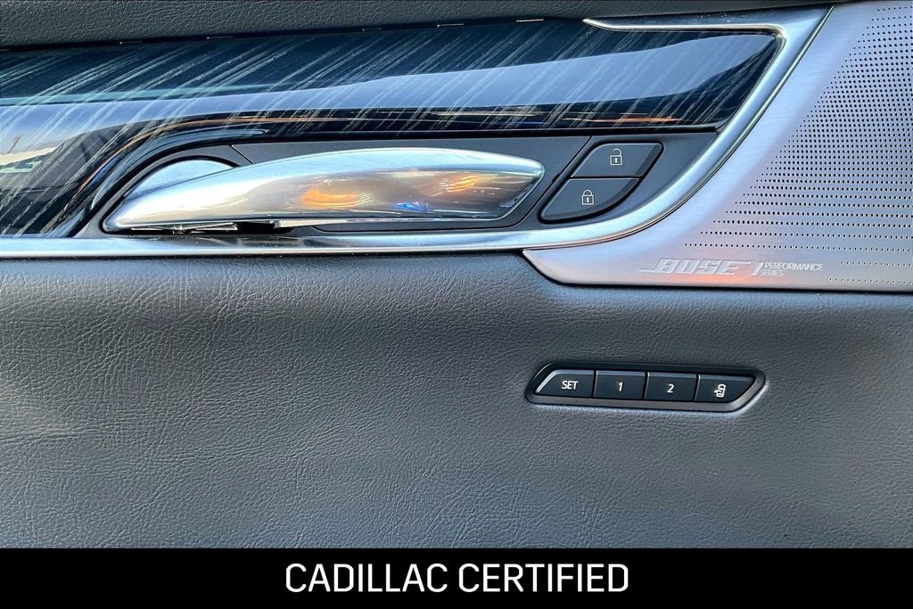 Certified 2024 Cadillac XT6 Premium Luxury w/ LPO, Floor Liner Package AWD/4WD image 33