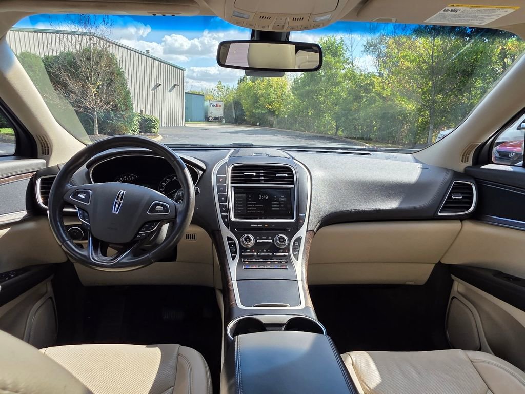 Used 2016 Lincoln MKX Reserve w/ Climate Package image 30